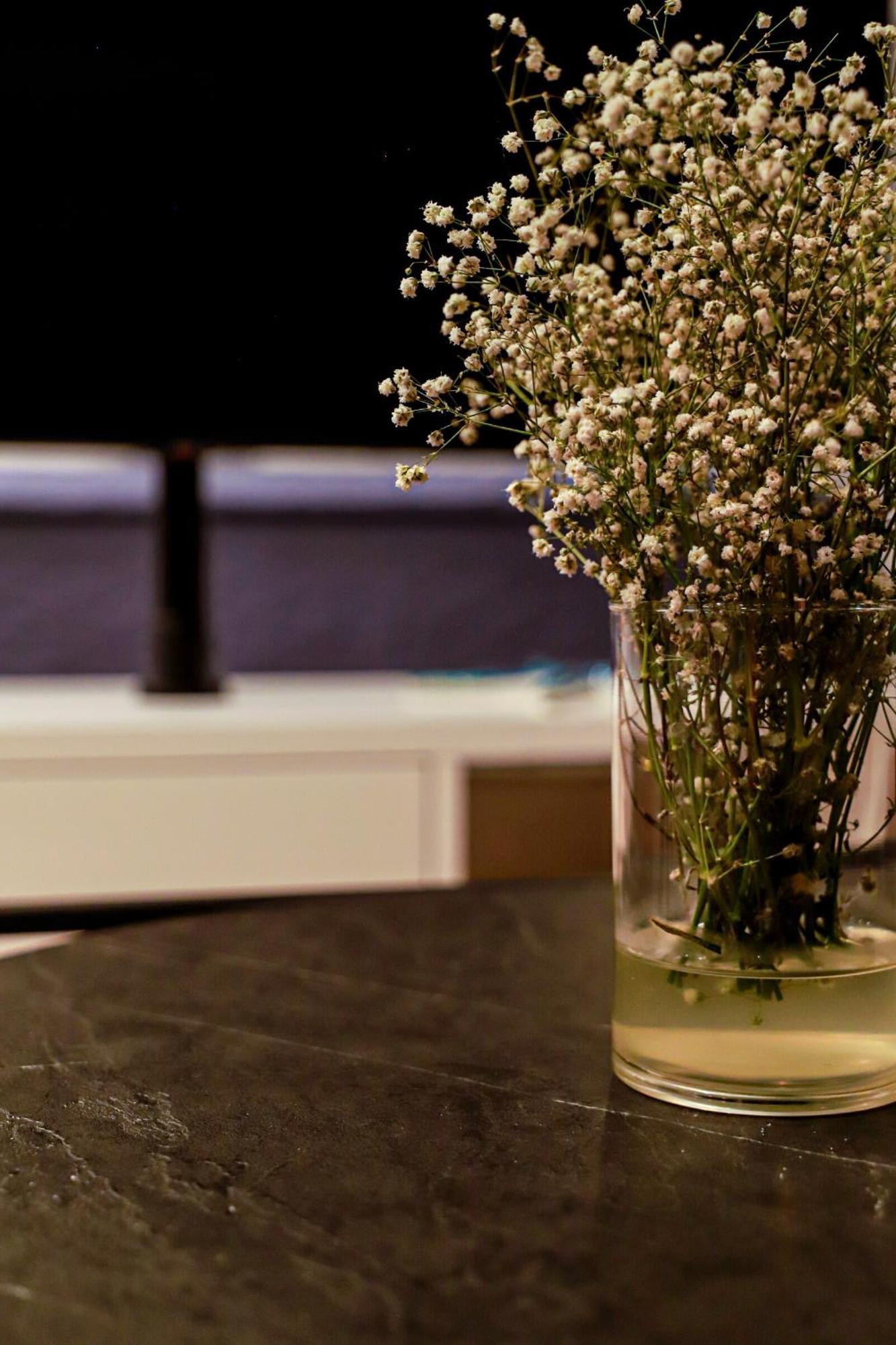Renovated Apartment With Roof Garden Access, 15 M Walk To Acropolis Athena Bagian luar foto