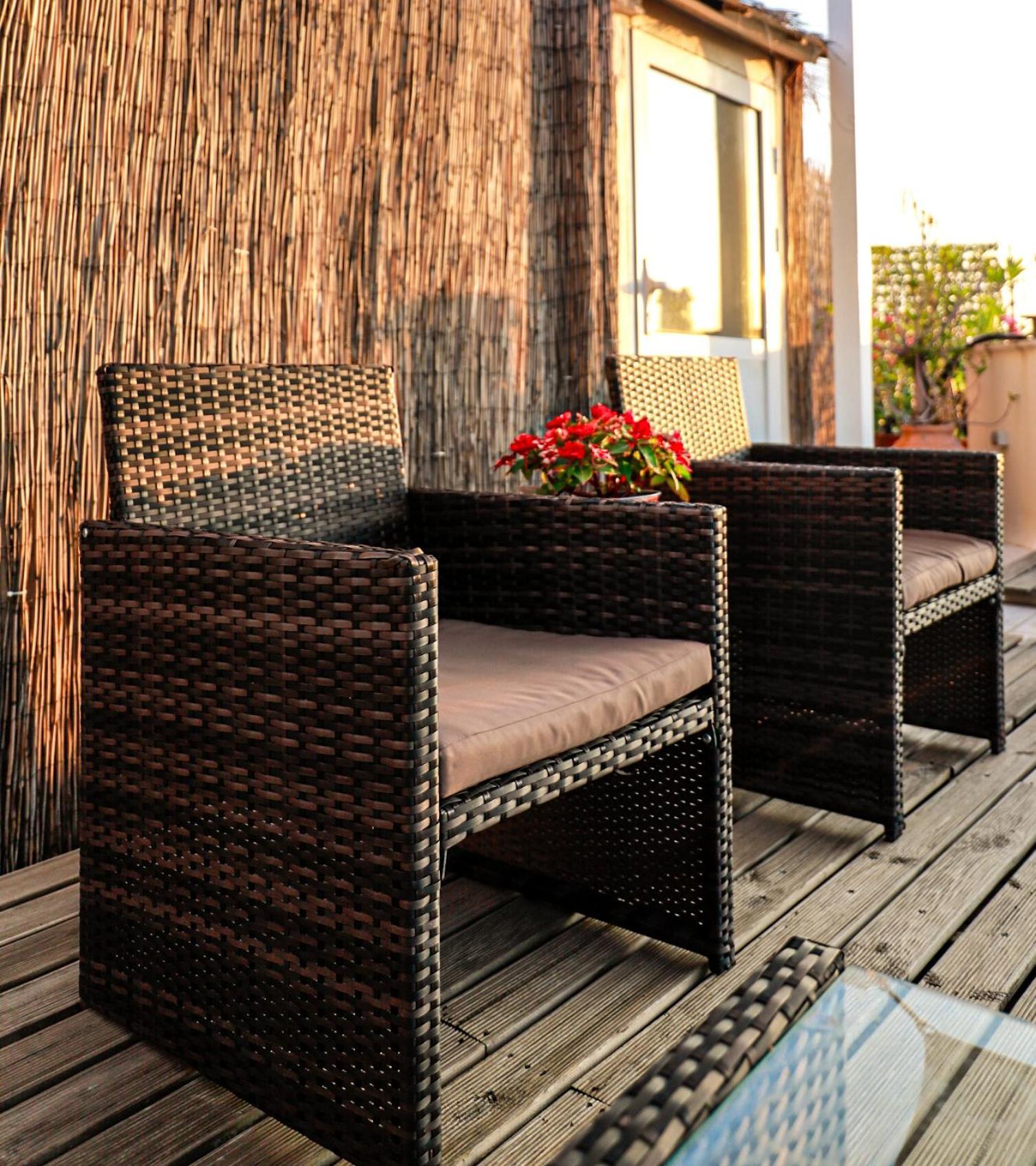 Renovated Apartment With Roof Garden Access, 15 M Walk To Acropolis Athena Bagian luar foto